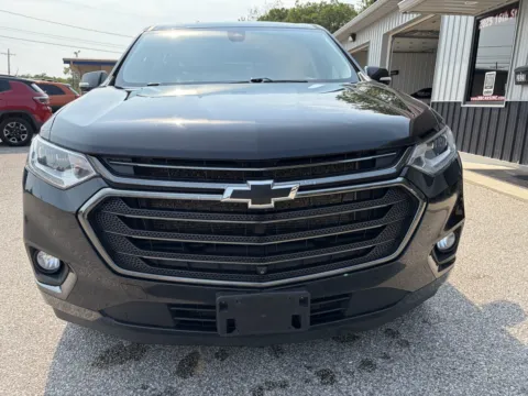 Photos of 2020 Chevrolet Traverse Premier for sale in Bedford, IN at B&B Cars Inc.