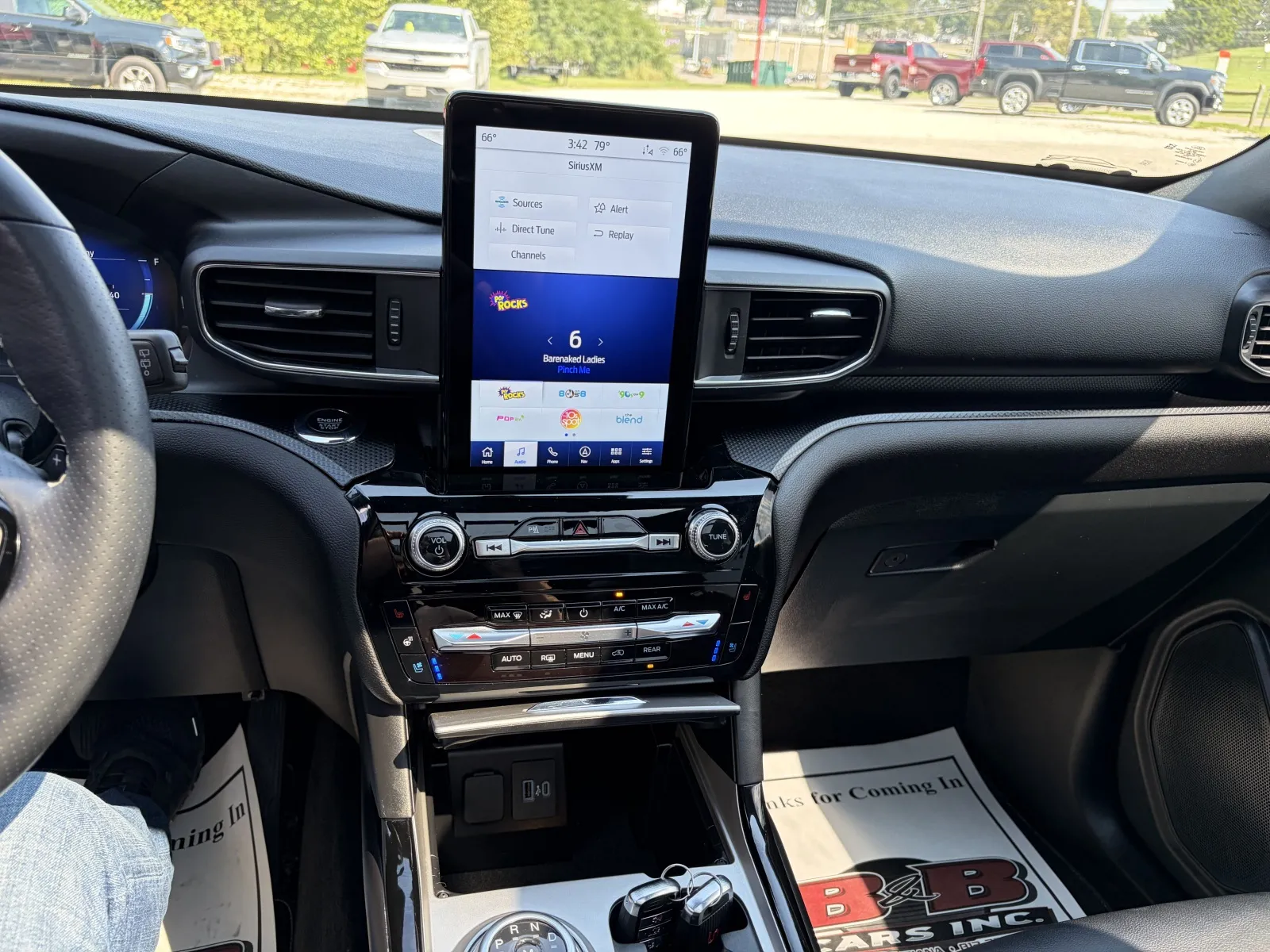2023 Ford Explorer ST - Photo 51
