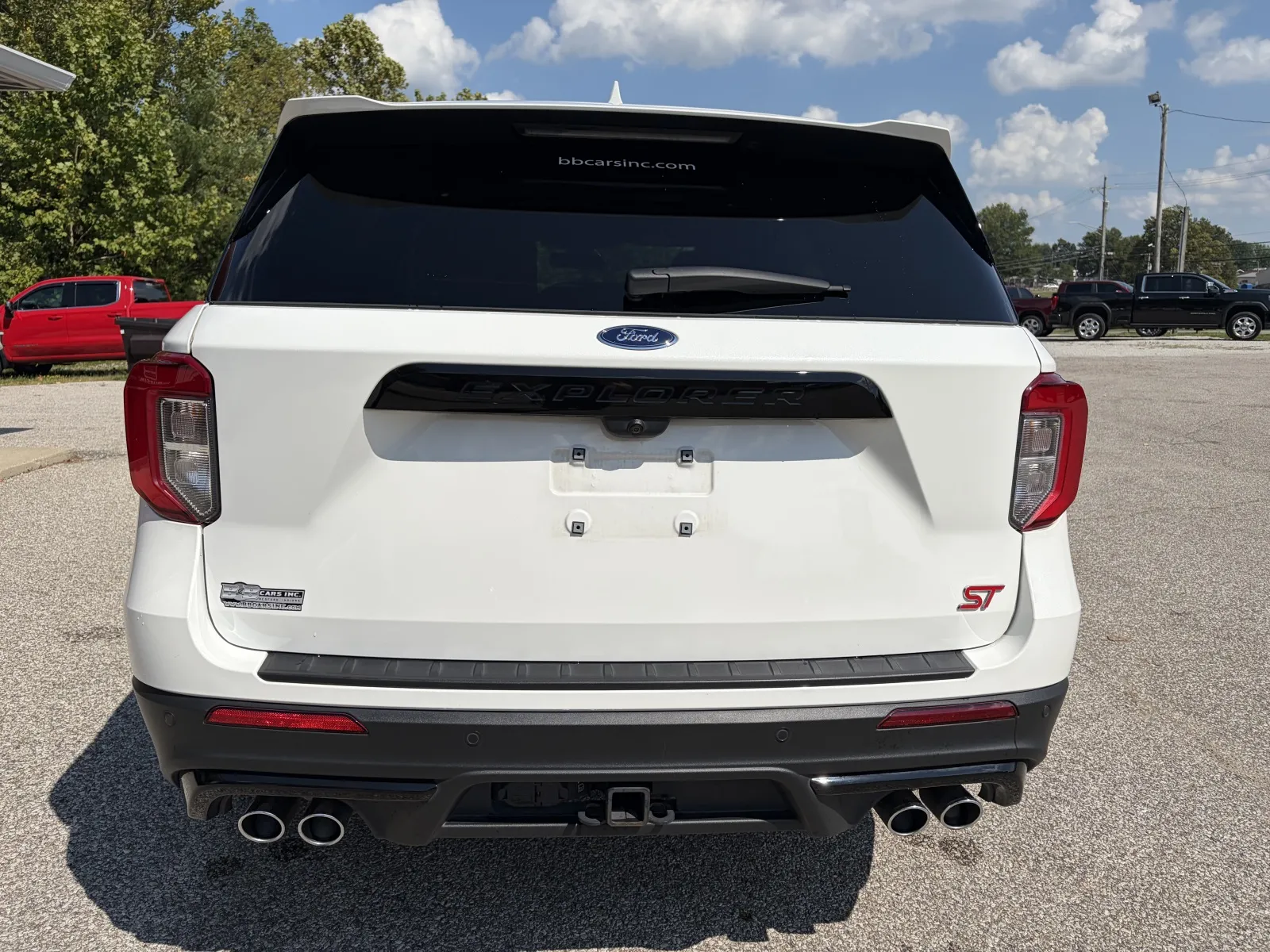2023 Ford Explorer ST - Photo 6