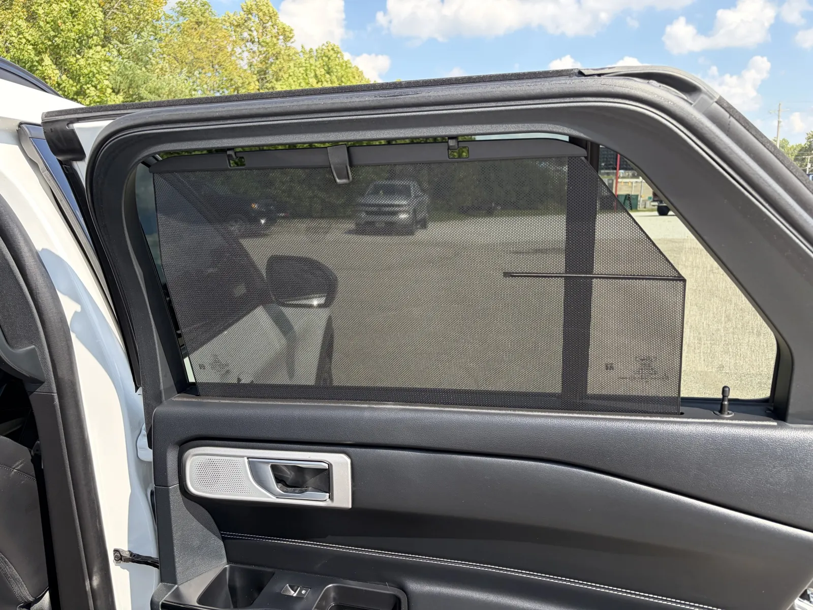 2023 Ford Explorer ST - Photo 24