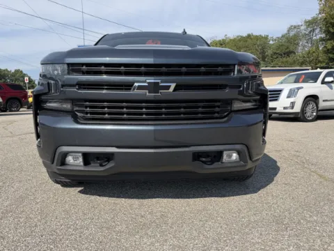 Photos of 2019 Chevrolet Silverado 1500 RST for sale in Bedford, IN at B&B Cars Inc.