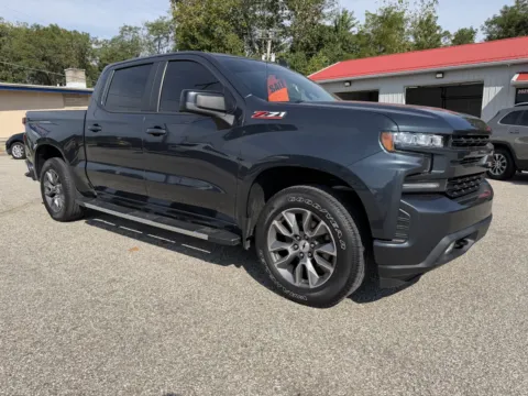 Another view of 2019 Chevrolet Silverado 1500 RST for sale in Bedford, IN at B&B Cars Inc.