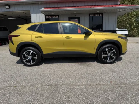 More photos of 2024 Chevrolet Trax RS at B&B Cars Inc., IN