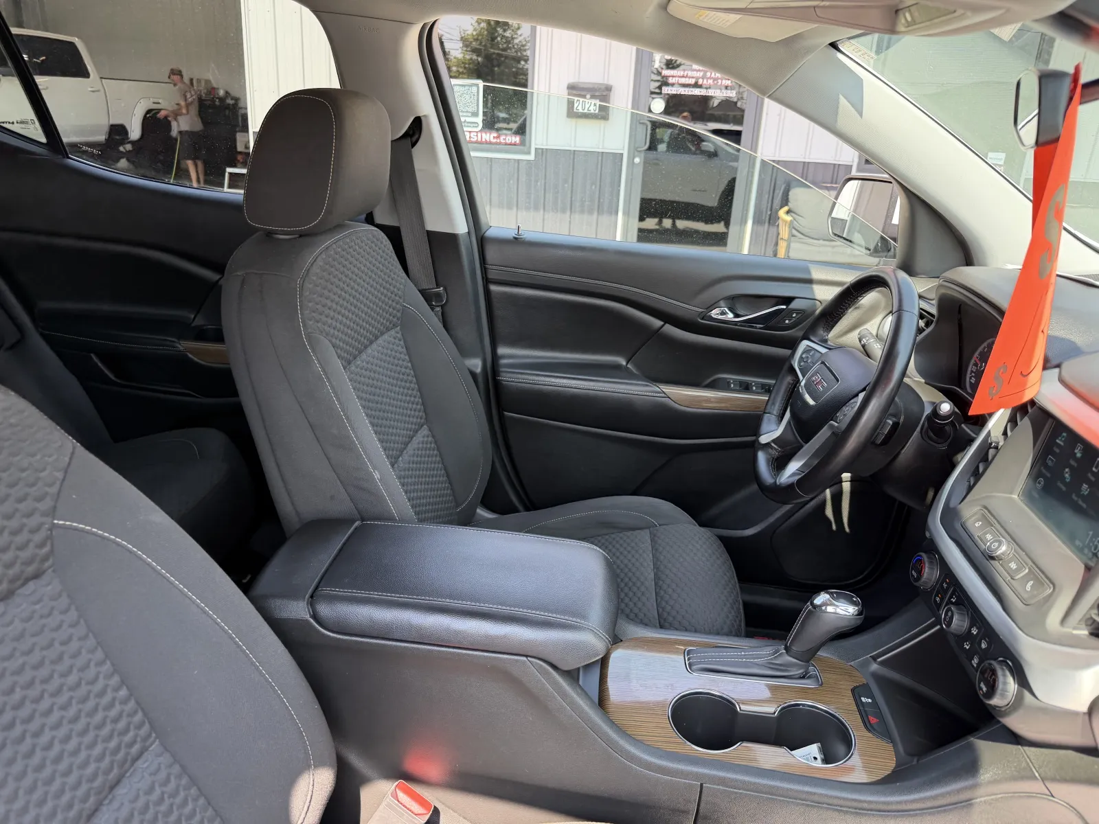 2019 GMC Acadia SLE-1 - Photo 24