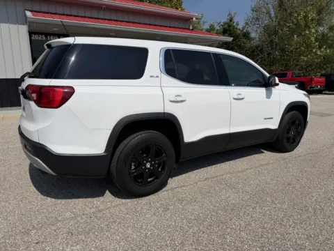 More photos of 2019 GMC Acadia SLE-1 at B&B Cars Inc., IN