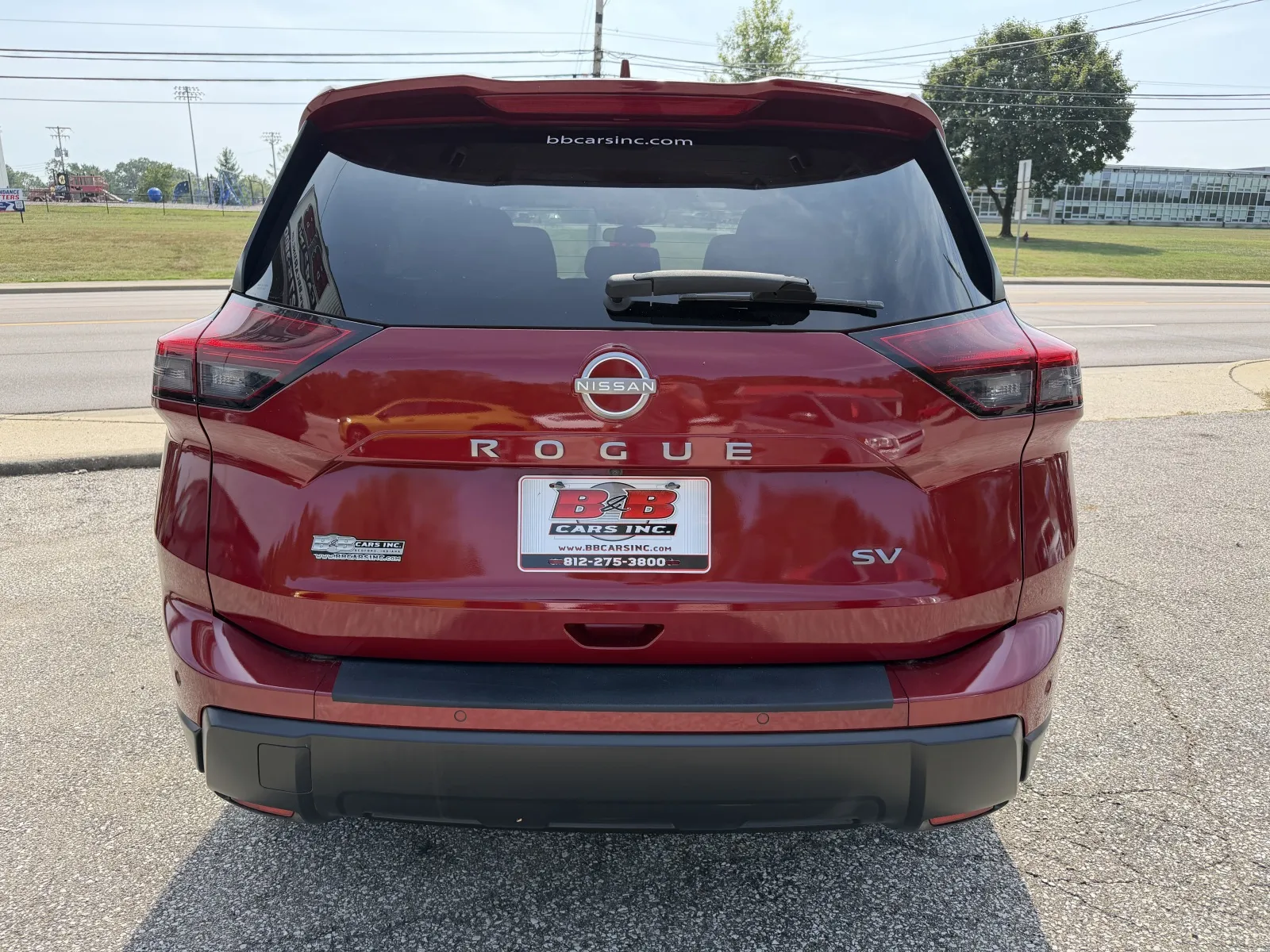 2024 Nissan Rogue SV - Photo 6
