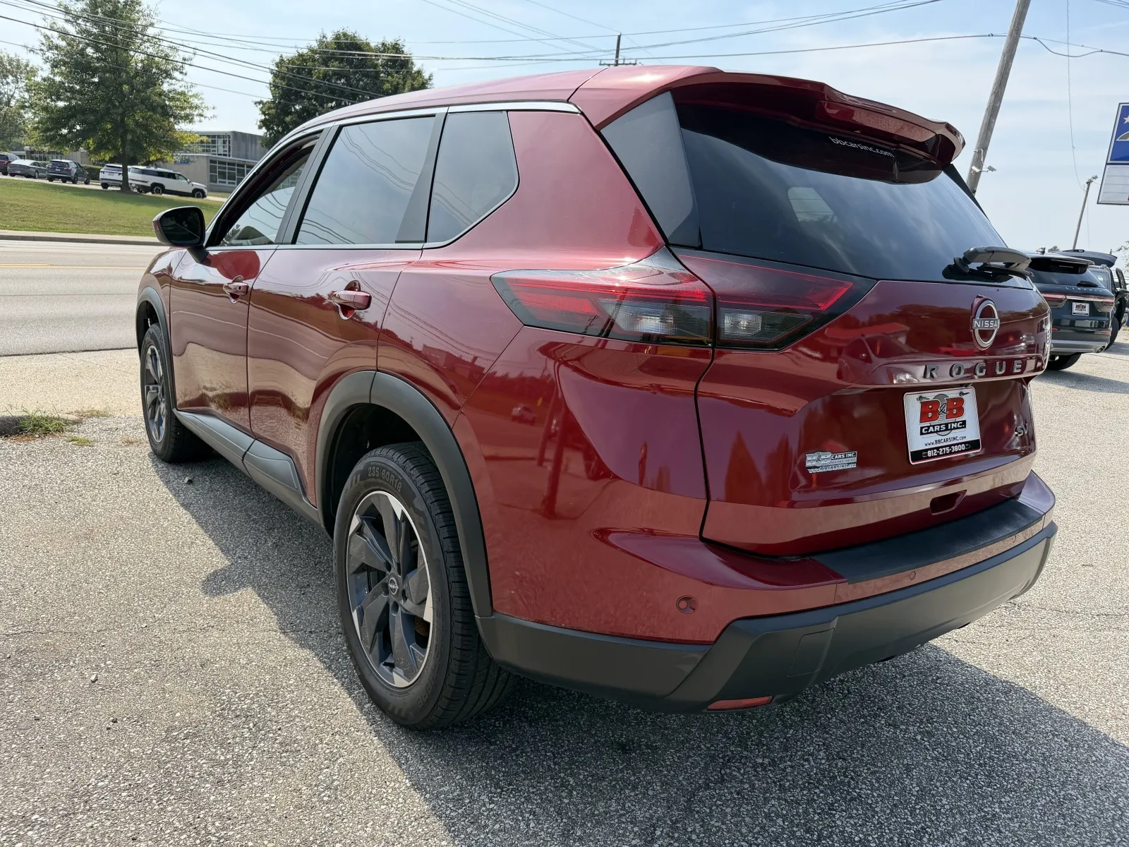 2024 Nissan Rogue SV - Photo 7