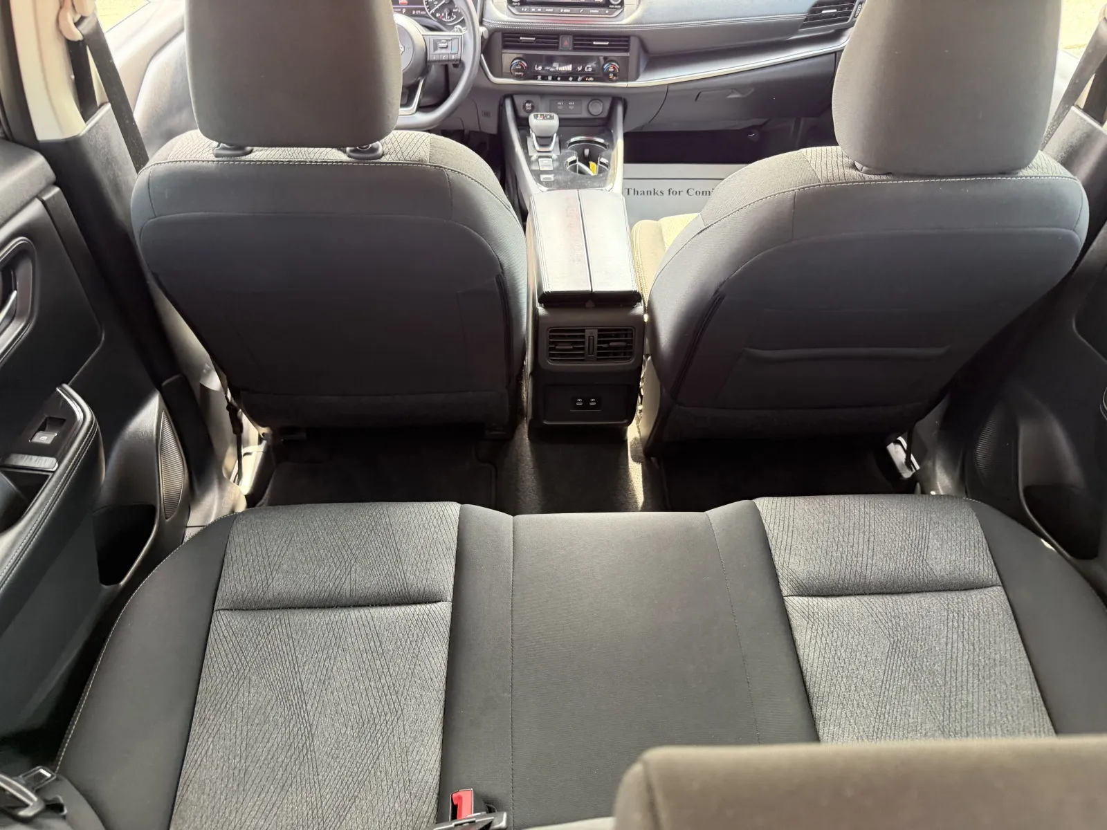 2024 Nissan Rogue SV - Photo 12