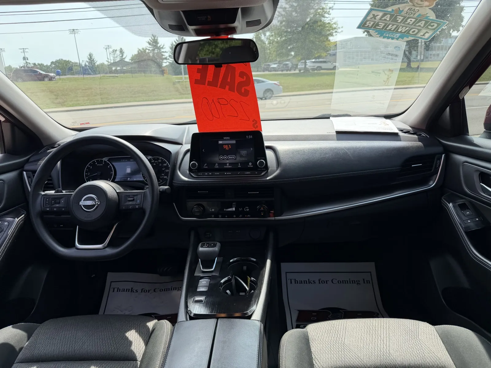 2024 Nissan Rogue SV - Photo 19