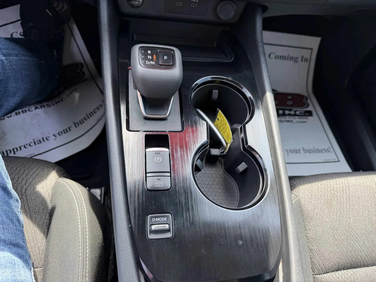 2024 Nissan Rogue SV - Photo 35