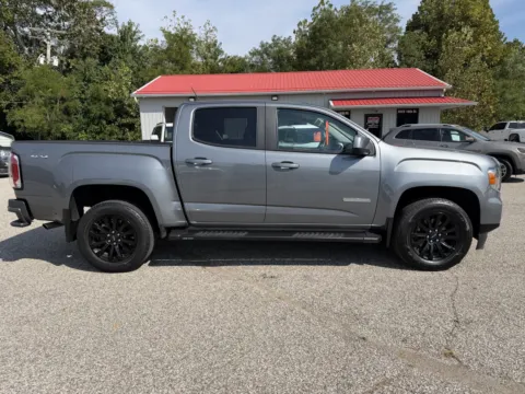 More photos of 2021 GMC Canyon Elevation at B&B Cars Inc., IN