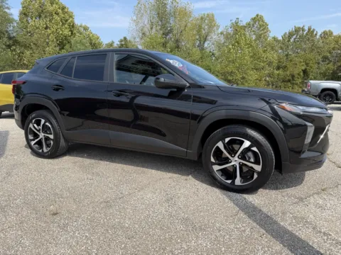 Another view of 2024 Chevrolet Trax RS for sale in Bedford, IN at B&B Cars Inc.