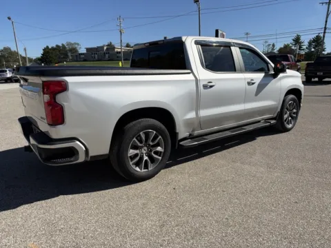 More photos of 2021 Chevrolet Silverado 1500 RST at B&B Cars Inc., IN