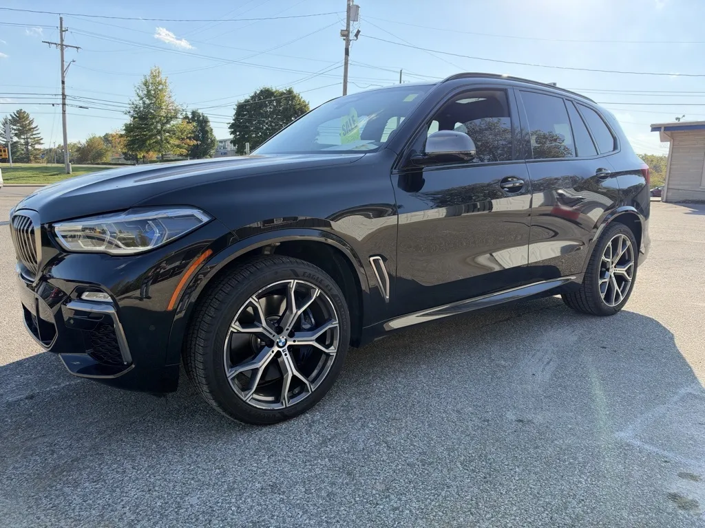 Black 2020 BMW X5 M50i xDrive for sale in Bedford, IN