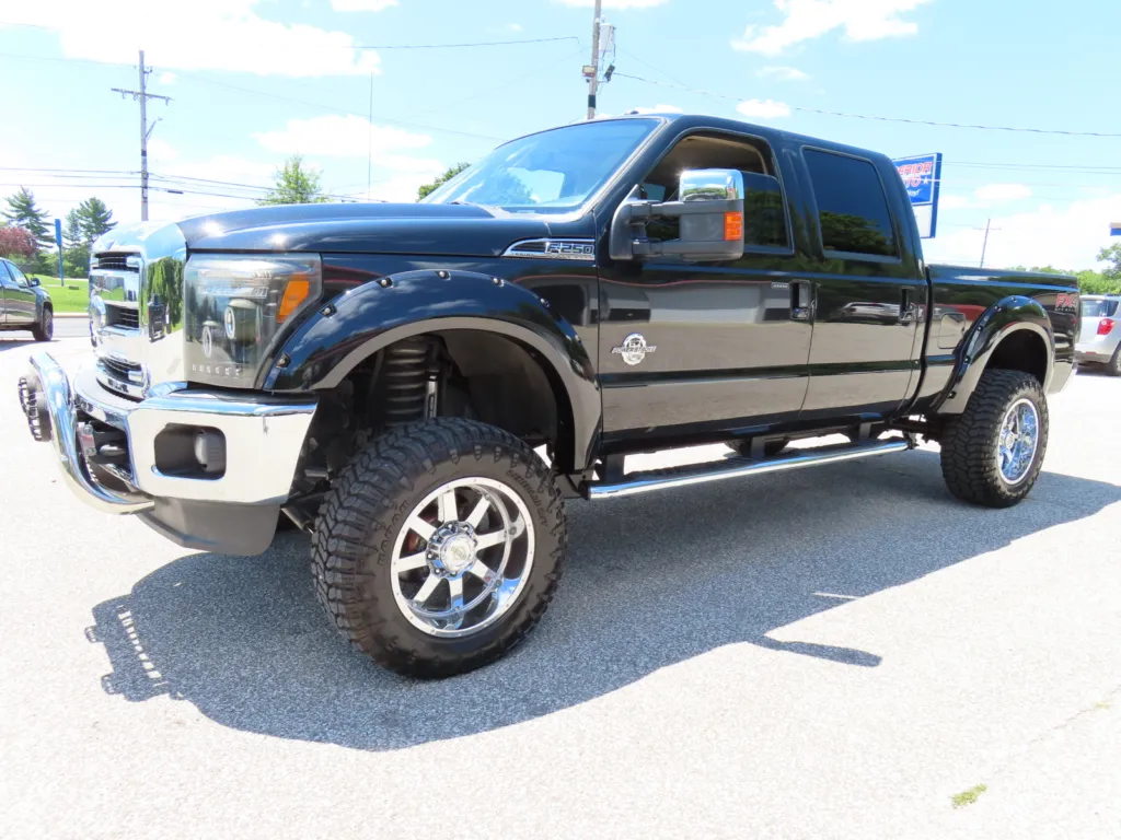 2012 Ford F-250 Super Duty Lariat for sale in Bedford, IN