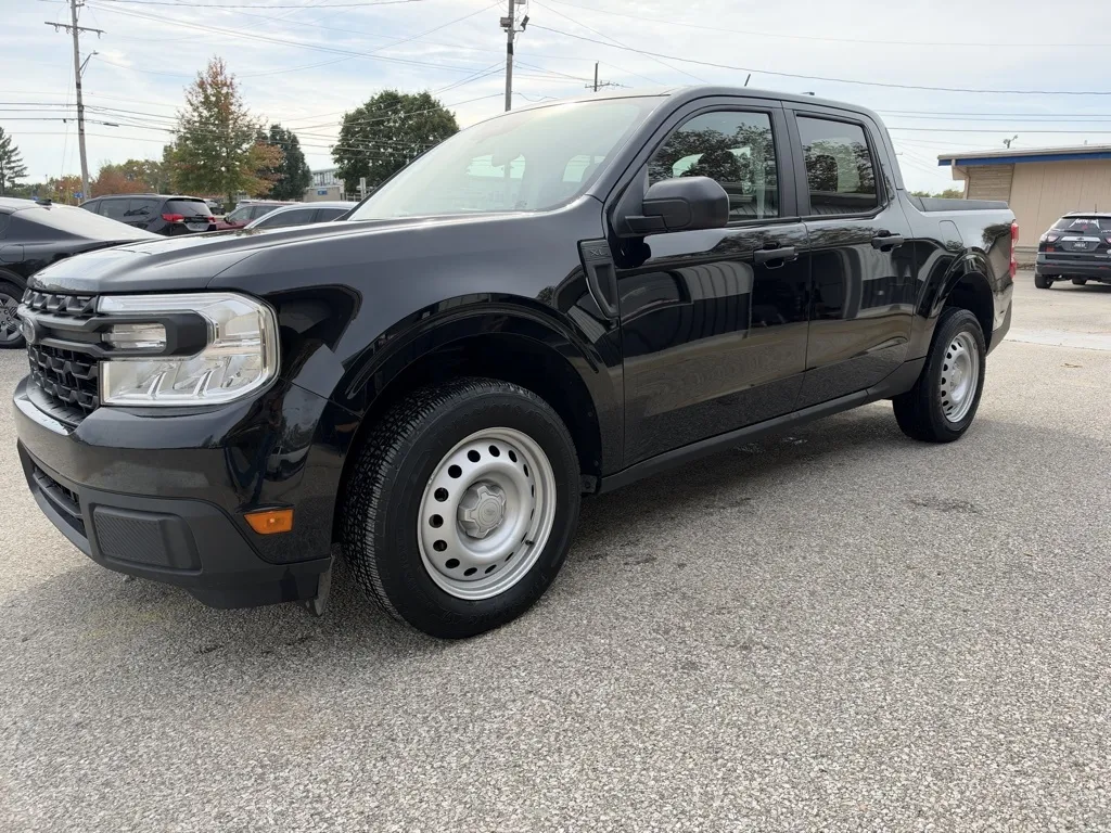 Black 2024 Ford Maverick XL for sale in Bedford, IN
