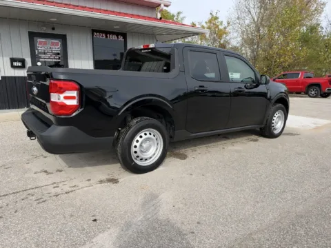 More photos of 2024 Ford Maverick XL at B&B Cars Inc., IN