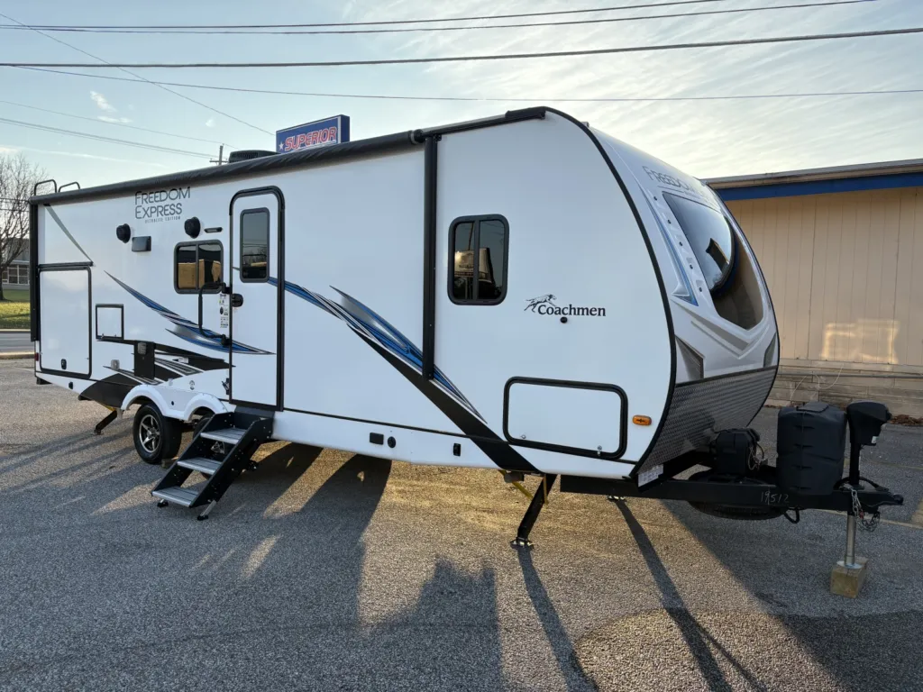 2021 Coachmen Freedom Express Ultralite Edition for sale in Bedford, IN