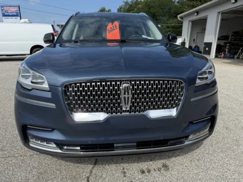 Photos of 2020 Lincoln Aviator Reserve for sale in Bedford, IN at B&B Cars Inc.