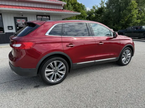 More photos of 2016 Lincoln MKX Reserve at B&B Cars Inc., IN