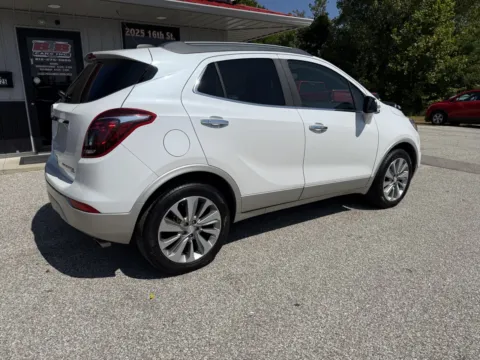 More photos of 2017 Buick Encore Essence at B&B Cars Inc., IN