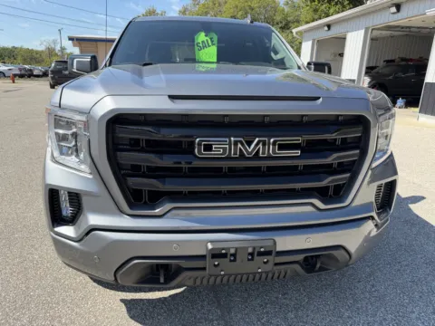 Photos of 2022 GMC Sierra 1500 Limited Elevation for sale in Bedford, IN at B&B Cars Inc.