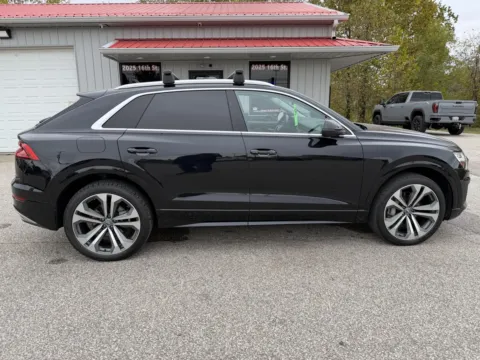 More photos of 2019 Audi Q8 quattro Premium Plus 55 TFSI at B&B Cars Inc., IN