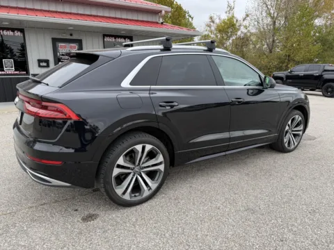 More photos of 2019 Audi Q8 quattro Premium Plus 55 TFSI at B&B Cars Inc., IN