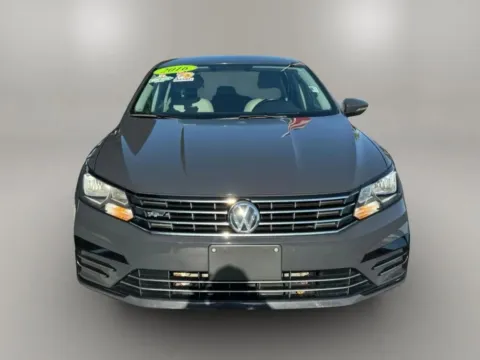 Photos of 2016 Volkswagen Passat 1.8T R-Line Sedan 4D for sale in Fort Myers, FL at Keywood Motors