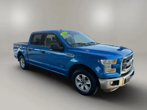 More photos of 2016 Ford F-150 SuperCrew Cab XLT Pickup 4D 5 1/2 ft at Keywood Motors, FL