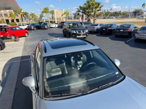 More photos of 2023 Porsche Macan Sport Utility 4D at Keywood Motors, FL