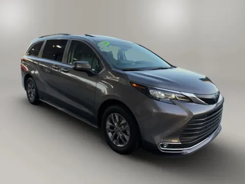 More photos of 2024 Toyota Sienna XLE Van 4D at Keywood Motors, FL