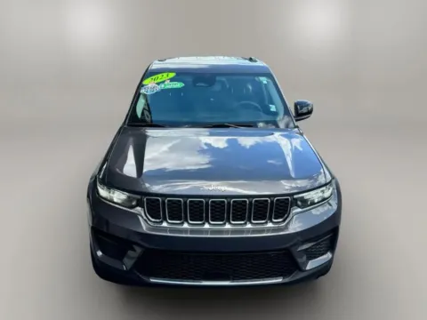 Another view of 2023 Jeep Grand Cherokee Laredo Sport Utility 4D for sale in Fort Myers, FL at Keywood Motors