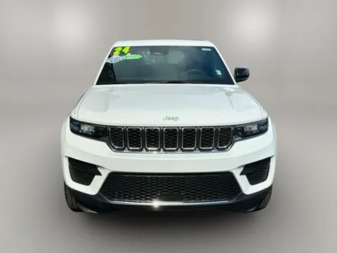 Photos of 2024 Jeep Grand Cherokee Laredo X Sport Utility 4D for sale in Fort Myers, FL at Keywood Motors