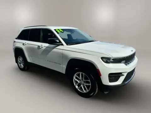 More photos of 2024 Jeep Grand Cherokee Laredo X Sport Utility 4D at Keywood Motors, FL