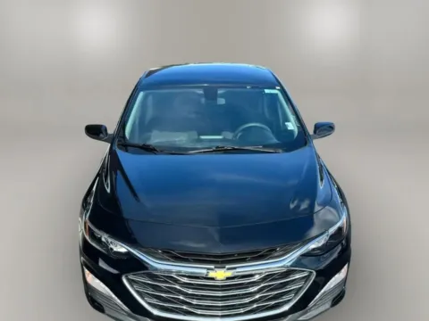 Another view of 2020 Chevrolet Malibu LT Sedan 4D for sale in Fort Myers, FL at Keywood Motors