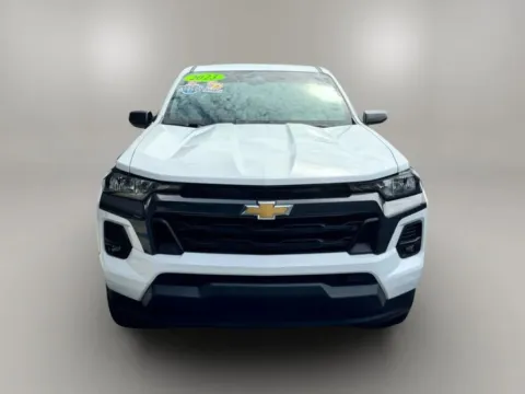More photos of 2023 Chevrolet Colorado Crew Cab LT Pickup 4D 5 ft at Keywood Motors, FL