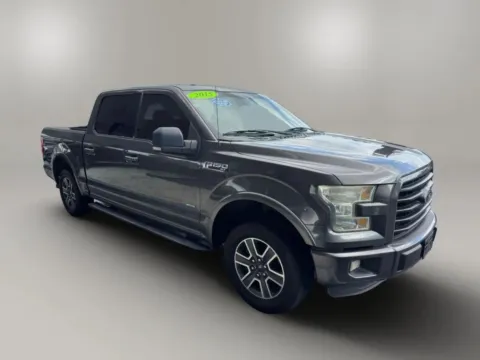 More photos of 2015 Ford F-150 SuperCrew Cab XLT Pickup 4D 5 1/2 ft at Keywood Motors, FL