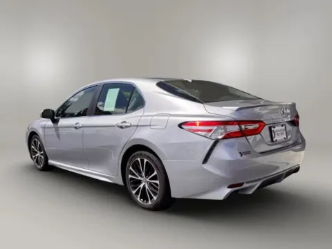 More photos of 2020 Toyota Camry SE Sedan 4D at Keywood Motors, FL