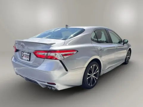 More photos of 2020 Toyota Camry SE Sedan 4D at Keywood Motors, FL