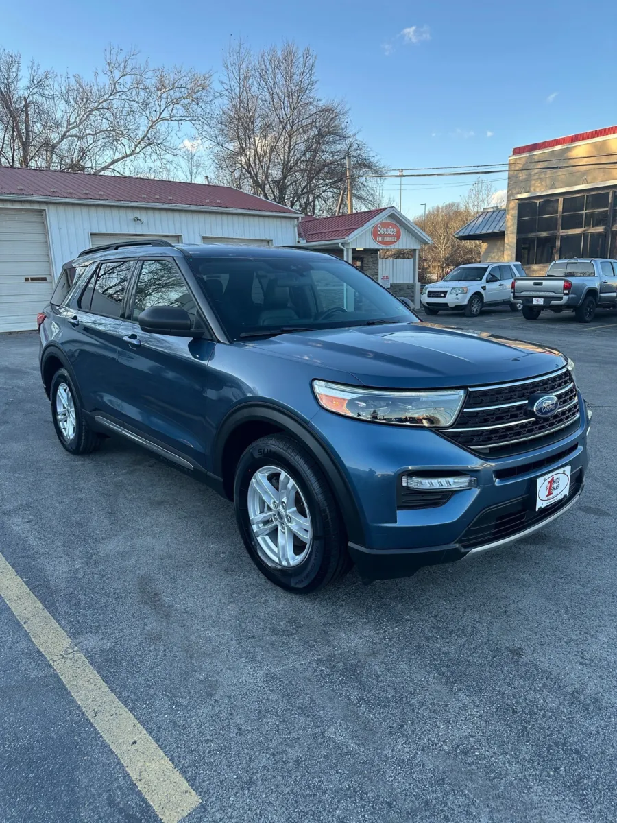 2020 Ford Explorer XLT 4WD!