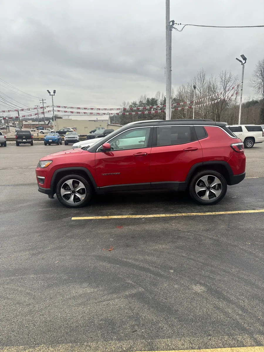 More photos of 2018 Jeep Compass Latitude 4x4 at Number One Auto Sales, WV
