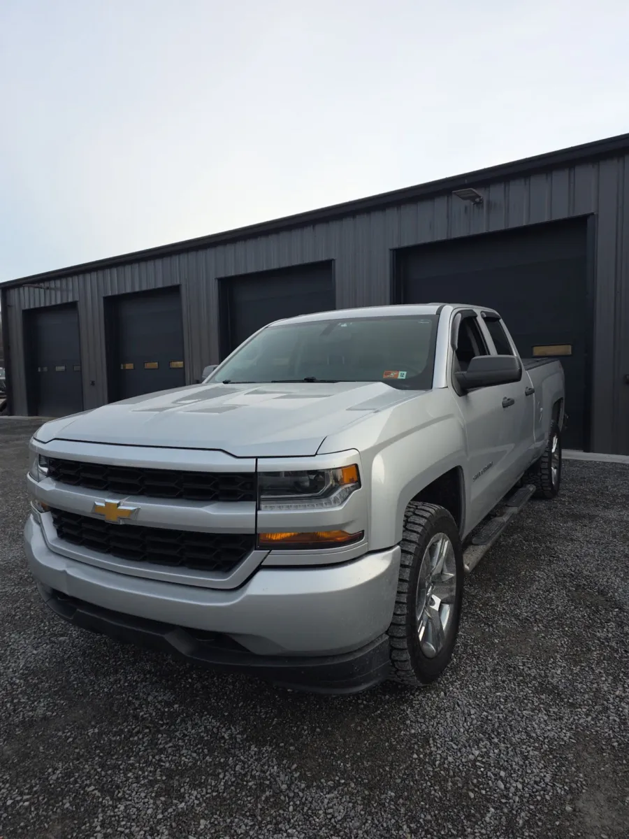 2017 Chevrolet Silverado 1500 Custom Double Cab 4x4 for sale in Buckhannon, WV