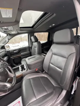 More photos of 2021 Chevrolet Silverado 1500 LT Trail Boss Crew Cab 4x4 at Number One Auto Sales, WV