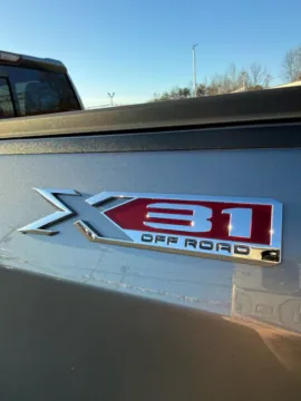 More photos of 2021 GMC Sierra 1500 4WD Crew Cab SLE at Number One Auto Sales, WV