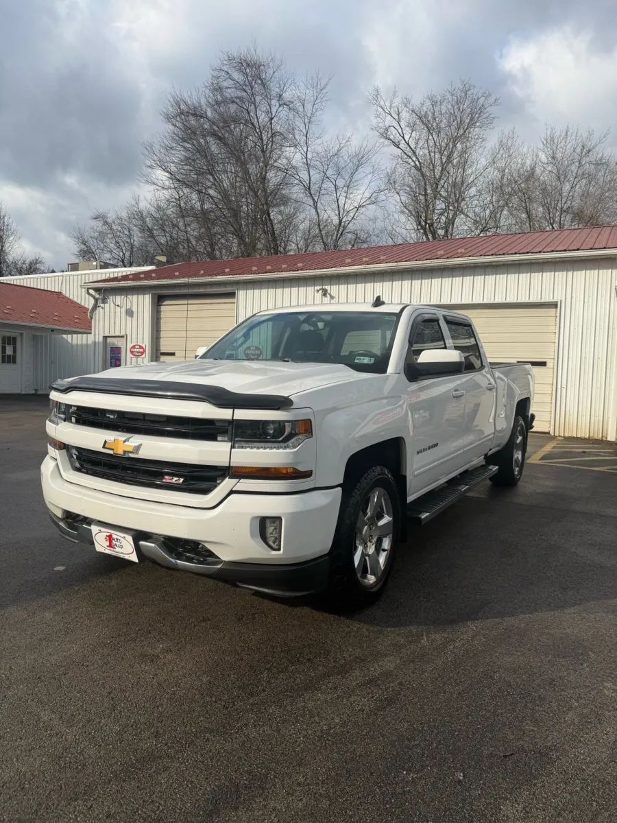 White 2017 Chevrolet Silverado 1500 Z71 CREW CAB 4X4 for sale in Buckhannon, WV
