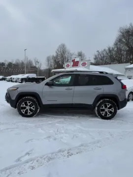 Photos of 2017 Jeep Cherokee Trailhawk 4x4 for sale in Buckhannon, WV at Number One Auto Sales