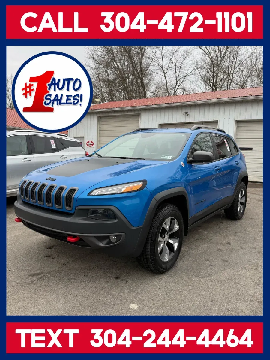 Blue 2018 Jeep Cherokee Trailhawk 4x4 for sale in Buckhannon, WV