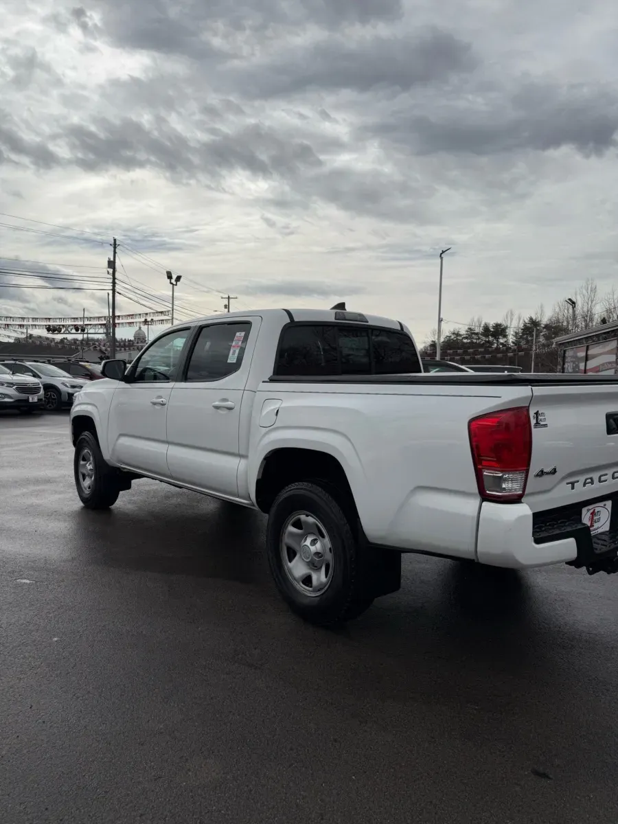 More photos of 2017 Toyota Tacoma SR V6 4X4 at Number One Auto Sales, WV