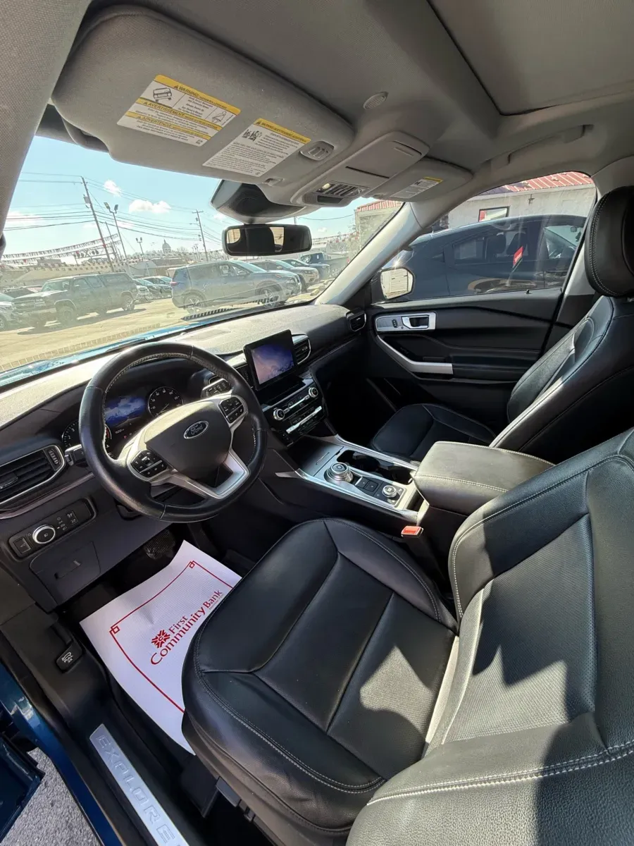 More photos of 2021 Ford Explorer Limited 4X4 at Number One Auto Sales, WV